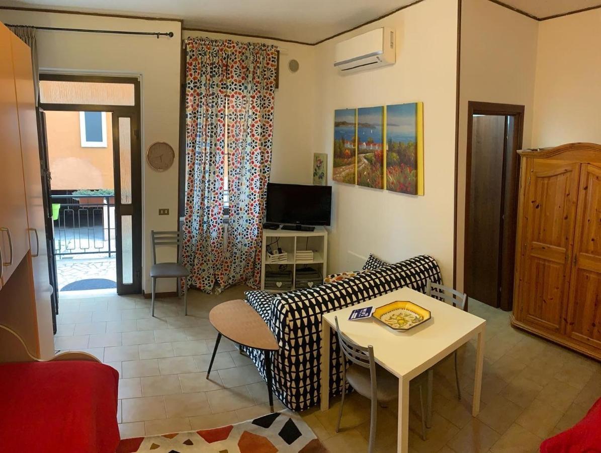 Appartamento Affitti Brevi Verona Colors/G.B. Rossi Friendly 外观 照片